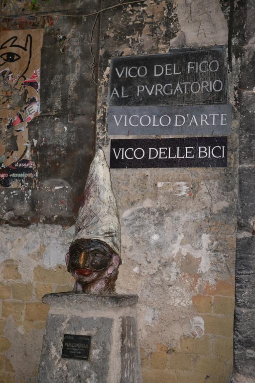 Napoli Pietrasanta Lt Acomodação com café da manhã Exterior foto